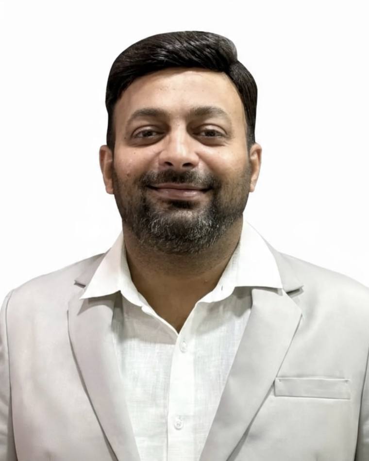 Sagar Sir, founder and faculty at Sagar Group Tuitions